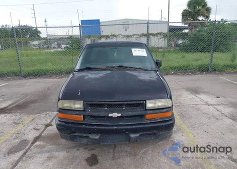 1999 Chevrolet S-10 Ls из США, поврежденный, VIN 1GCCS144XX8211180